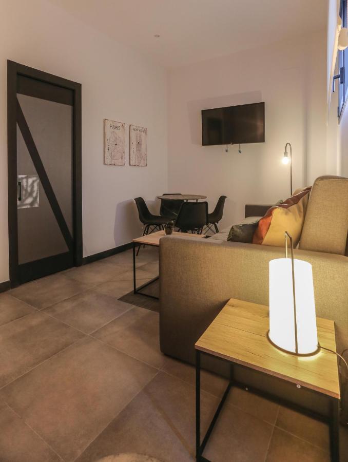 Tria Nomina Apartamentos Turisticos Mérida Dış mekan fotoğraf