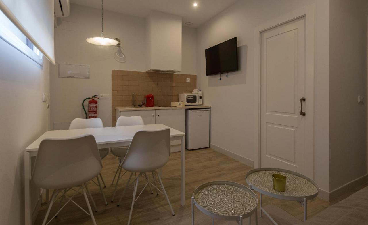 Tria Nomina Apartamentos Turisticos Mérida Dış mekan fotoğraf