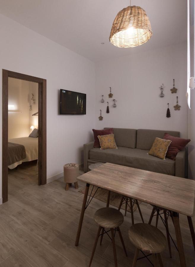 Tria Nomina Apartamentos Turisticos Mérida Dış mekan fotoğraf