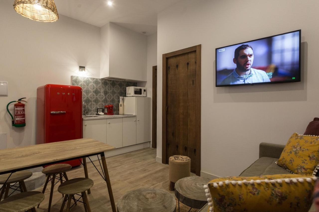 Tria Nomina Apartamentos Turisticos Mérida Dış mekan fotoğraf